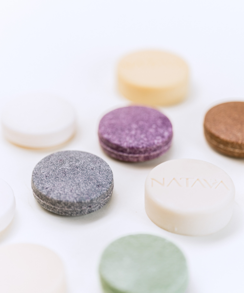 Natava szilárd hajbalzsamok növényi olajokkal