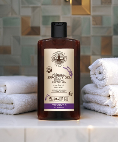 Natava 98%-ban természetes tusfürdő levendula kivonattal fürdőszobai környezetben