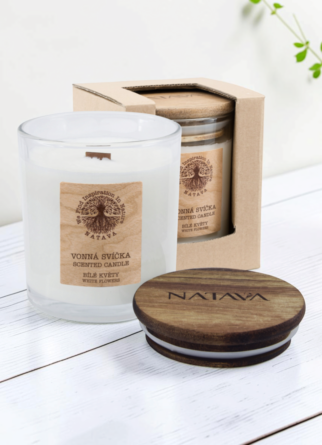 Natava szójaviasz illatgyertya – White Flowers (virágos relaxáció, fa kanóccal), 220g	